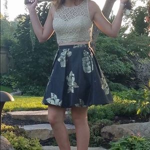 black and gold homecoming dress